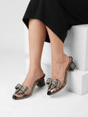Black color option, Sold out