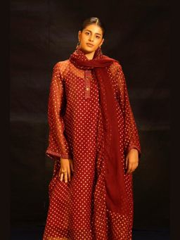 Banana Labs - Illume Rivet Maroon Kota Kurta with Slip