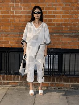 Banana Labs - White Asymmetric Criss Cross Kaftan