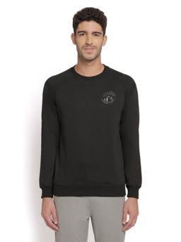 WILDCRAFT - Men Black Sweatshirt