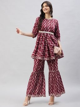 WineRed - Women Maroon Cotton Geometric Kurta with Sharara