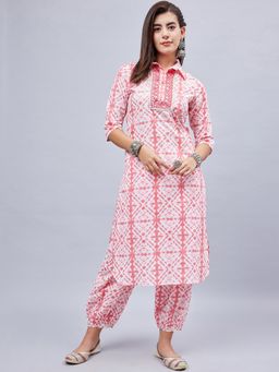 WineRed - Women Pink Cotton Tie & Dye Kurta with Pant
