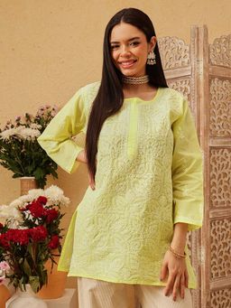 ADA - Women Green Embroidered Straight Kurti