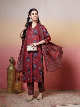 MEENA BAZAAR - Women Maroon Cotton Floral Printed Kurta with Pant and Dupatta