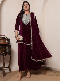 Deebaco - Wine Solid Velvet Panel Kurta With Palazzo
