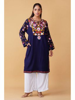 HOUSE OF KARI - Women Blue Embroidered Straight Kurta