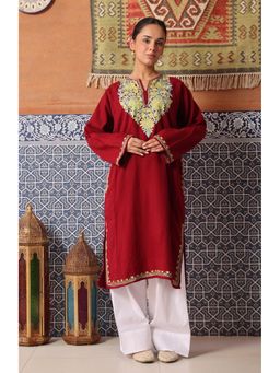 HOUSE OF KARI - Women Maroon Embroidered Straight Kurta