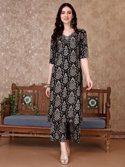 BERRYLICIOUS - Black
                  Embroidered and Ikat Printed Co-Ord Set - 6