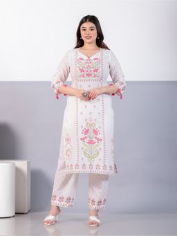 ARAMYA - Women Off White Pure Cotton Round Neck Floral Printed Kurta with Pant