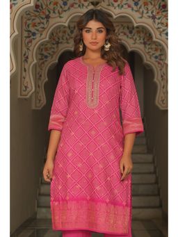 ARAMYA - Women Pink Geometric Straight Kurta