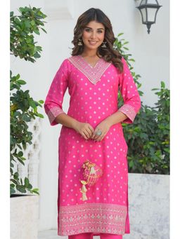ARAMYA - Women Pink Embroidered Straight Kurta