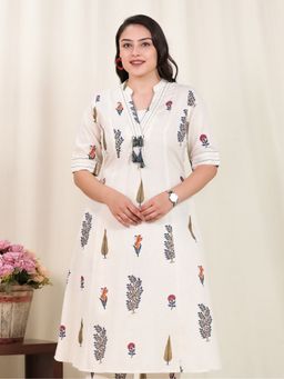 ARAMYA - Women Off White Floral Flared Kurta