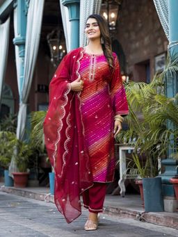 Atha Fashion - Red Radiant Leheriya Dreams Kurta with Pant & Dupatta