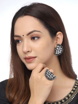 Yellow Chimes - White Oxidised Stone Studded Contemporary Studs Earrings Set of 2