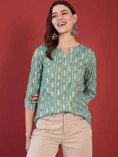 Womens Green Printed Cotton Blend Short Kurti