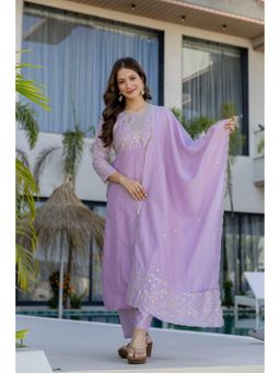 Gahan - Womens Lavender Embroidered Anarkali Kurta and Pant with Dupatta