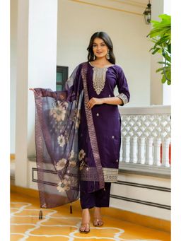 Gahan - Womens Purple Embroidered Straight Chanderi Kurta & Pant with Dupatta