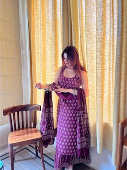 Gahan - Purple Womens Embroidered Chanderi Round Neck Kurta with Palazzo & Dupatta