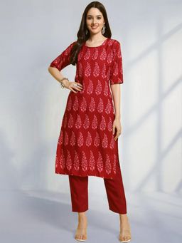 Gahan - Womens Red Festive & Floral Printed Kurta with Pant