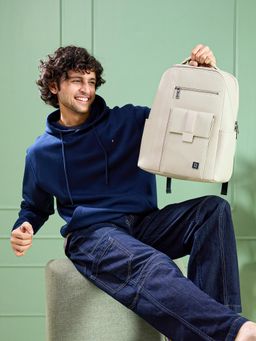 EUME - Unisex Nexa 25L Polyurethane Up To 15 Inch Laptop Backpack -White