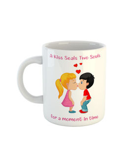 ARTBUG - White A Kiss Seals Two Souls For A Moment In Time Ceramic Coffee Mug