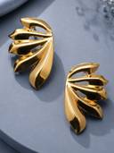Gold color option