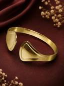 Gold color option