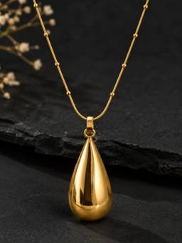 OOMPH - Gold Teardrop Shape Anti Tarnish Pendant Necklace