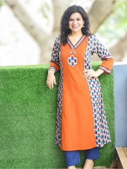 DESI SANDOOK - Rust Cotton Paisley Straight Kurta