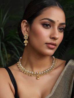 Kalakrith Milano - Women White Chandrika Antique Necklace Set