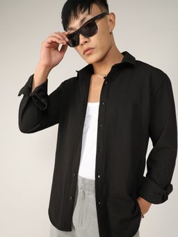 Campus Sutra - Solid Creased Casual Shirt - Black