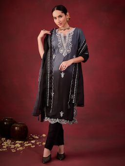 Heeposh - Black Embroidered Ombre Kurta with Dupatta (Set of 3)