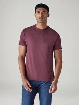 Levi's - Men Solid Slim Fit Redloop Interlock T-Shirt