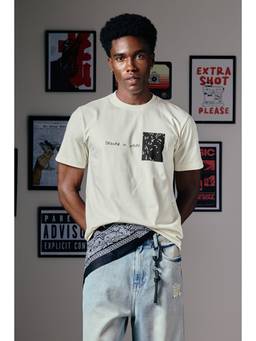 Snitch - Receipts White Graphic Half Sleeves Slim Casual T-Shirt for Men