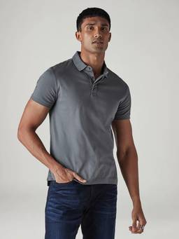 Levi's - Men Solid Grey Slim Fit Redloop Interlock Polo T-Shirt