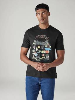 Levi's - Men Graphic Print Regular Fit T-Shirt