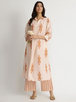 Pink Fort - Orange & Off White Cotton Ikat Printed Kurta with Pant (Set of 2)