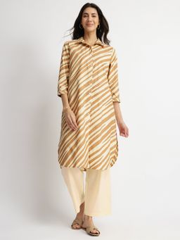 Pink Fort - Beige & Off White Cotton Striped Shirt Kurta with Pant (Set of 2)