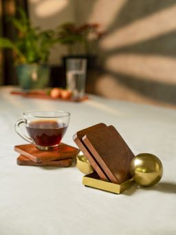 Manor House - Ora-Tarang Coaster with Stands (Pack of 4)