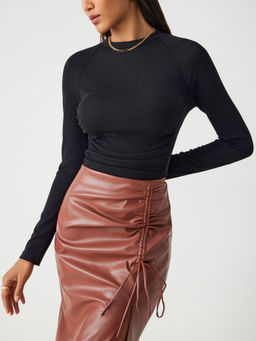 Cider - Solid Jersey Round Neckline Ruched Long Sleeve Crop Tee