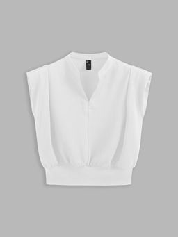 Cider - V-Neck Solid Pleated Crop Top