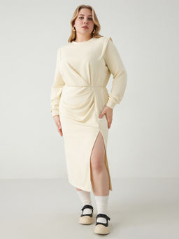 Cider - Round Neckline Split Ruched Midi Dress Curve & Plus