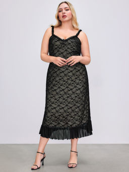 Cider - Floral Lace Ruffle Hem Maxi Dress Curve & Plus