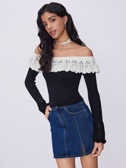 Cider - Off-Shoulder Contrasting Lace Knitted Long Sleeve Crop Top