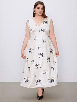 Cider - Satin V-Neck Floral Maxi Dress Curve & Plus