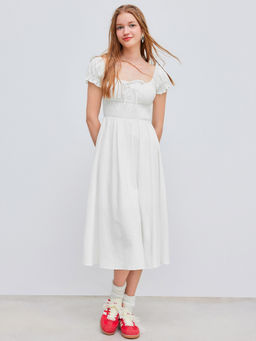 Cider - Scoop Neck Solid Knotted Shirred Slit Midi Dress
