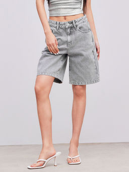 Cider - Denim Mid Rise Solid Straight Leg Shorts
