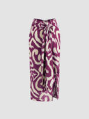 Burgundy color option, Currently selected