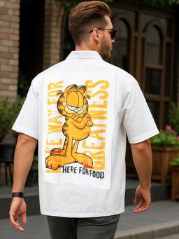 Bewakoof - Men's White Garfield Graphic Printed Oversized Shirt