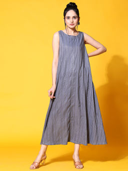 PLUM AND SODA - Sleeveless Midi Dress For Women